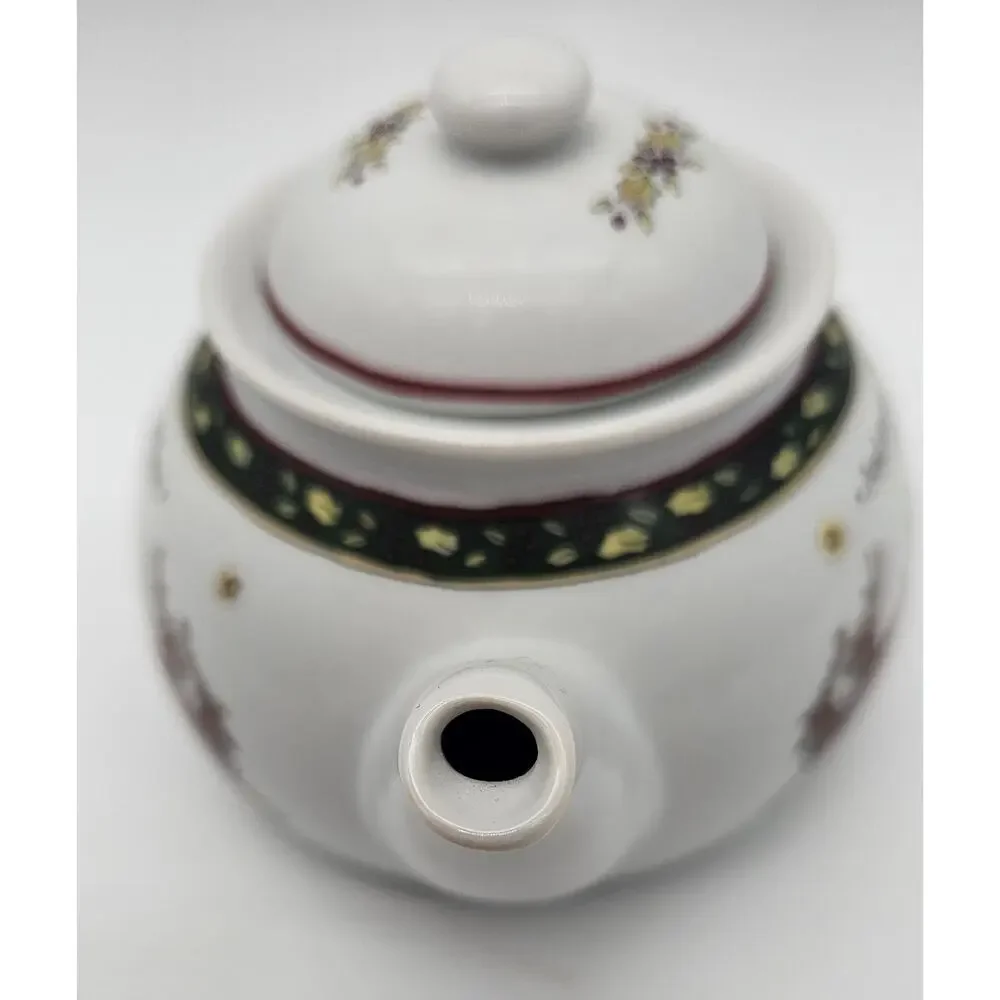 Portmeirion A Christmas Story Tea for One Porcelain Tea Pot & Cup Set No Box